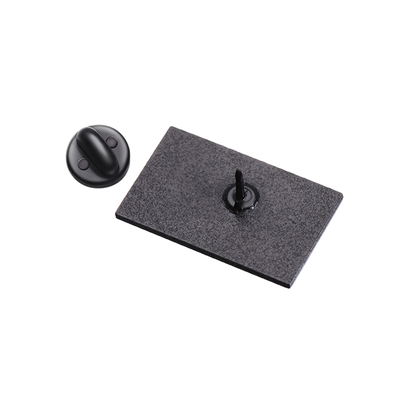 Emaille-Anstecknadeln mit lust – Jewelry Making History Bewertung und Preis