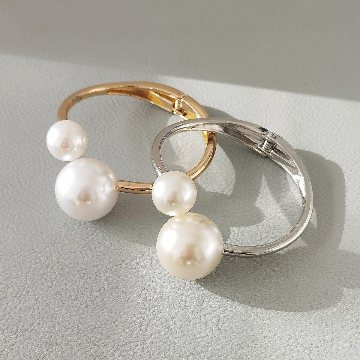 Eleganter und raffinierter geo – Jewelry Making Magazines Bewertung und Preis