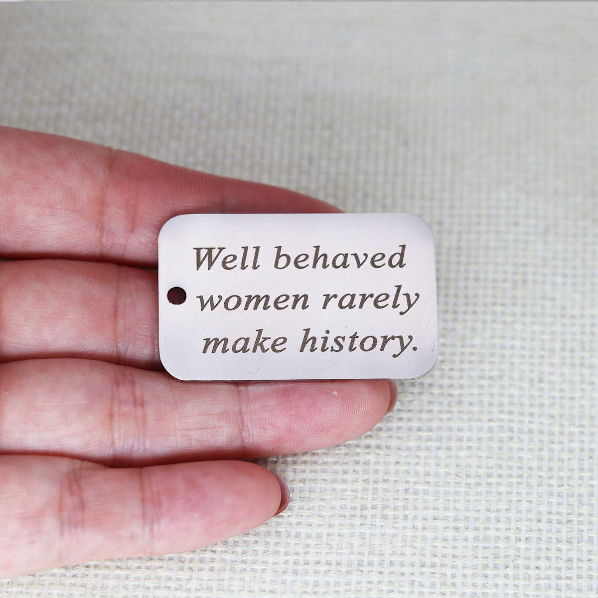 2 Stück/Lot Well Behaved Fraue – Jewelry Making History Bewertung und Preis